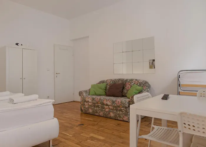 Vienna, Lovely Private In 3br Shared Apt, Tv & Wifi * Viena