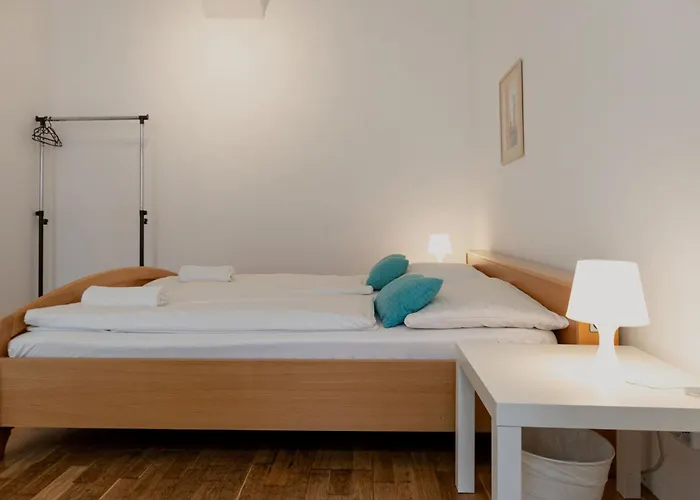 Vienna, Lovely Private In 3br Shared Apt, Tv & Wifi Apartamento