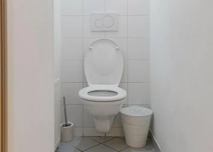 Vienna, Lovely Private In 3br Shared Apt, Tv & Wifi Apartamento *
