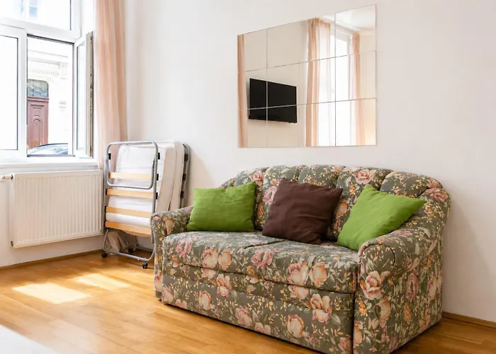 Apartamento Vienna, Lovely Private In 3br Shared Apt, Tv & Wifi Viena