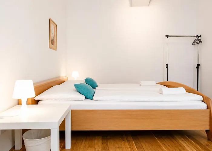 Apartamento Vienna, Lovely Private In 3br Shared Apt, Tv & Wifi *