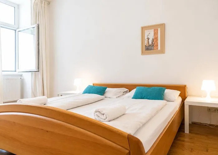 Vienna, Lovely Private In 3br Shared Apt, Tv & Wifi Apartamento *