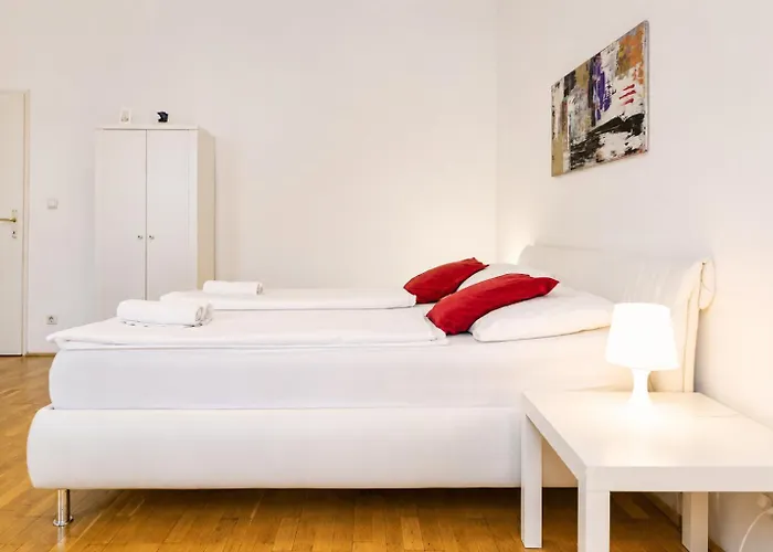 Apartamento Vienna, Lovely Private In 3br Shared Apt, Tv & Wifi *