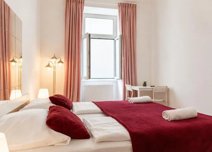 Vienna, Lovely Private In 3br Shared Apt, Tv & Wifi *