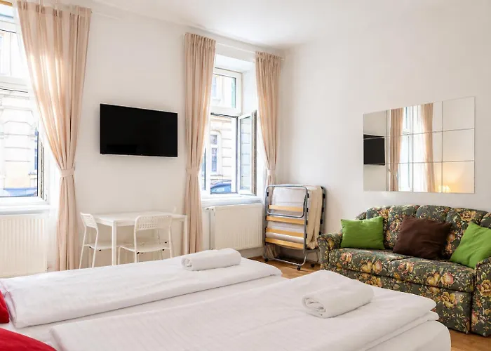 Vienna, Lovely Private In 3br Shared Apt, Tv & Wifi