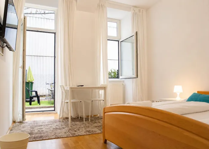 Apartamento Vienna, Lovely Private In 3br Shared Apt, Tv & Wifi Viena